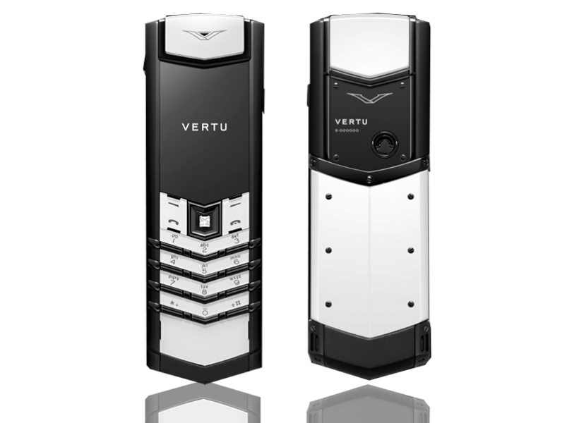 Телефоны верту в россии. Vertu Signature RM-266v. Vertu s001403. Vertu Signature s Design Black. Vertu Signature s Design.